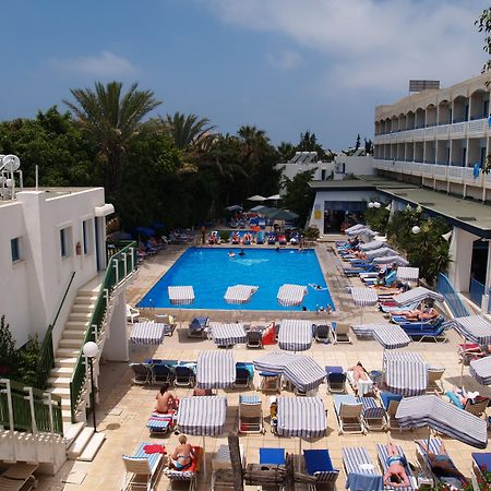 Paphiessa Hotel & Apartments Paphos Exterior foto
